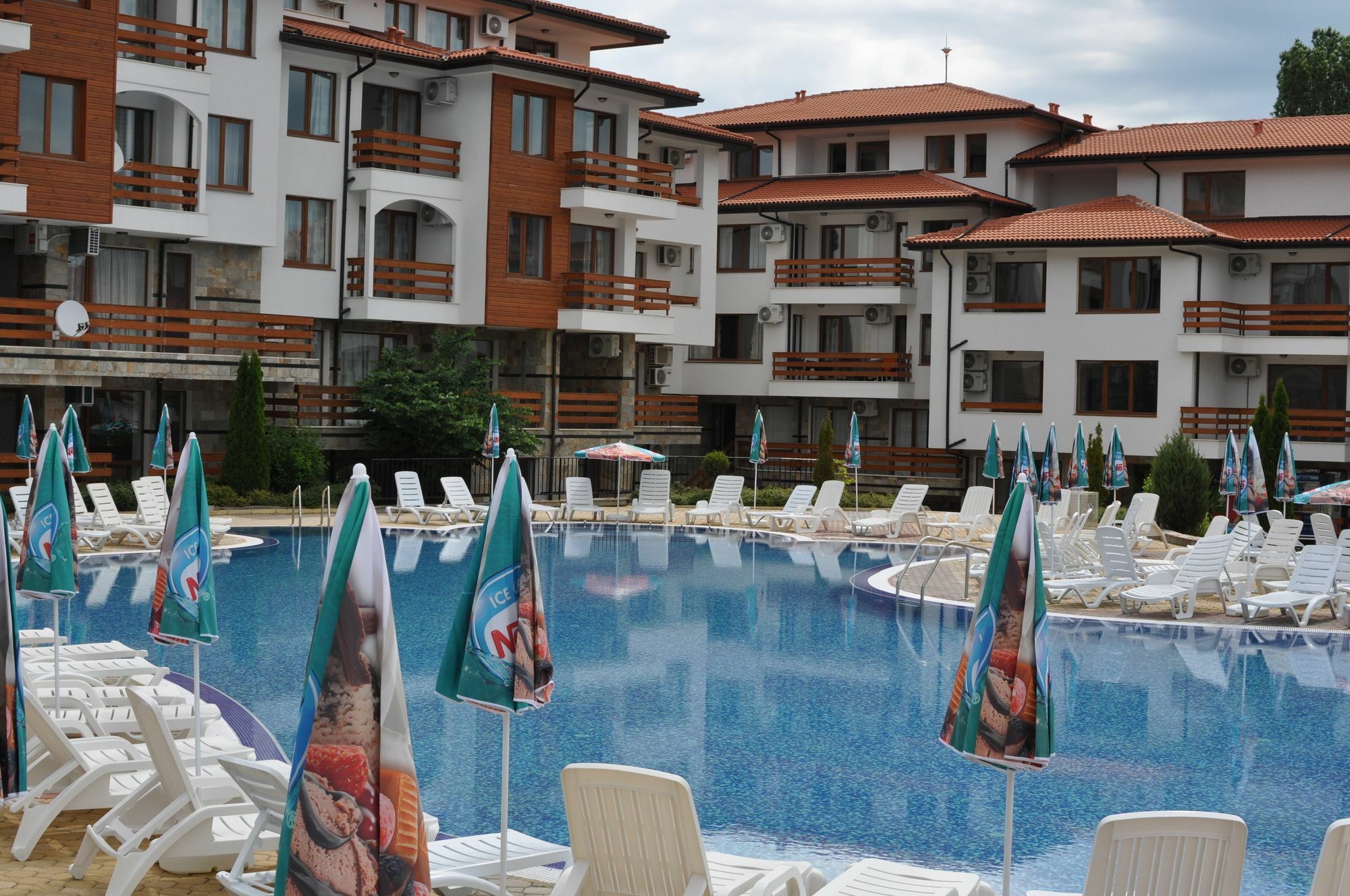 Gardenia Hills Hotel Sunny Beach Eksteriør billede
